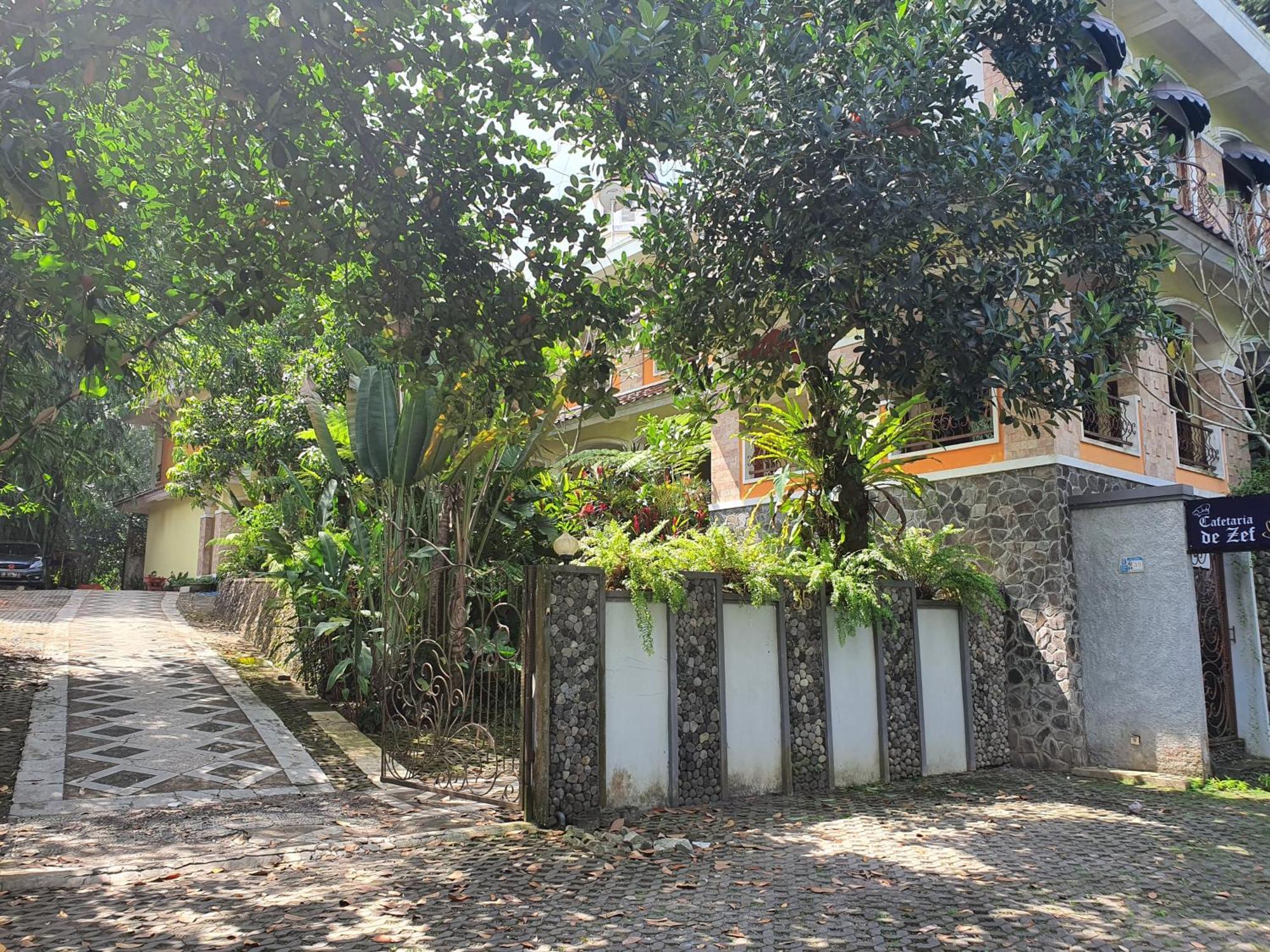 Villa Alicia Maguwo Экстерьер фото